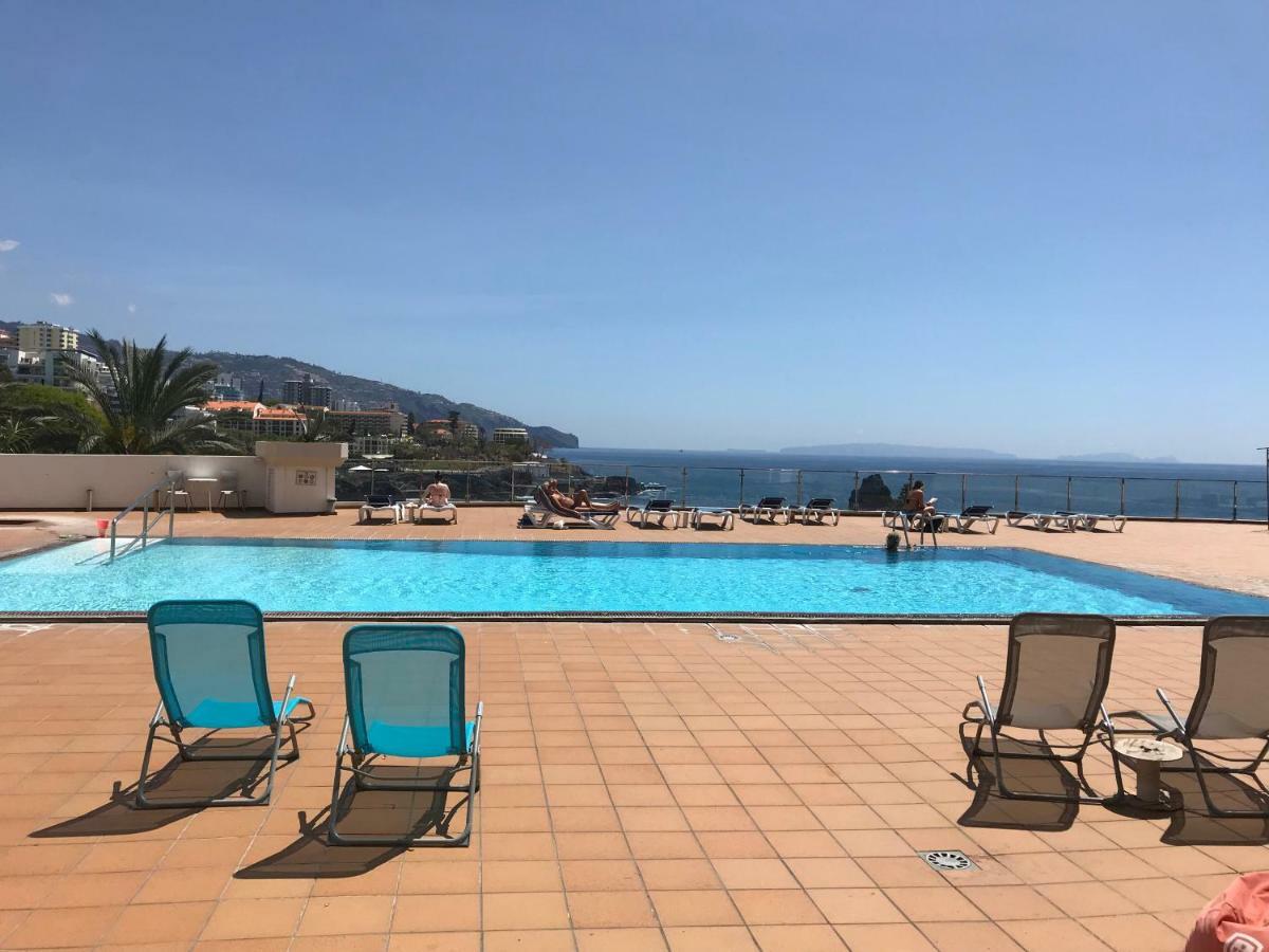 Apartamentos Do Mar Funchal Екстериор снимка