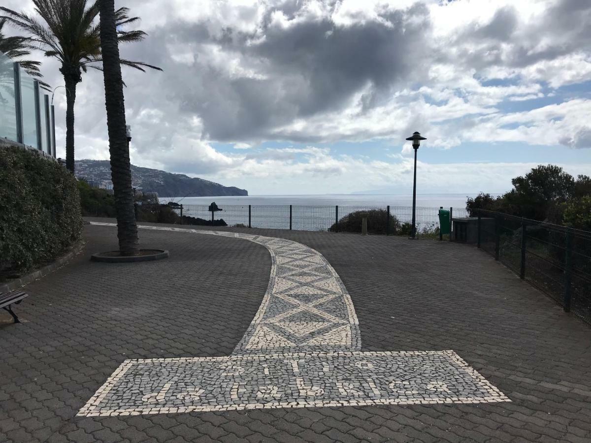 Apartamentos Do Mar Funchal Екстериор снимка
